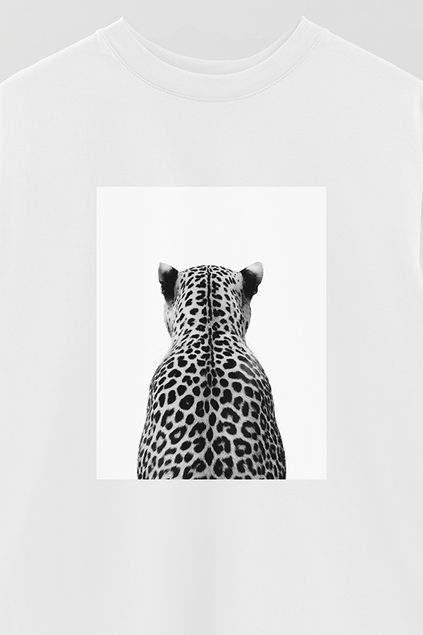 REMERA OVER ESTAMPADA MAGAZINE 106