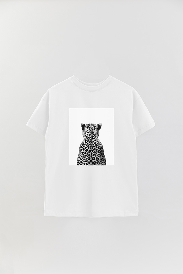 REMERA OVER ESTAMPADA MAGAZINE 106