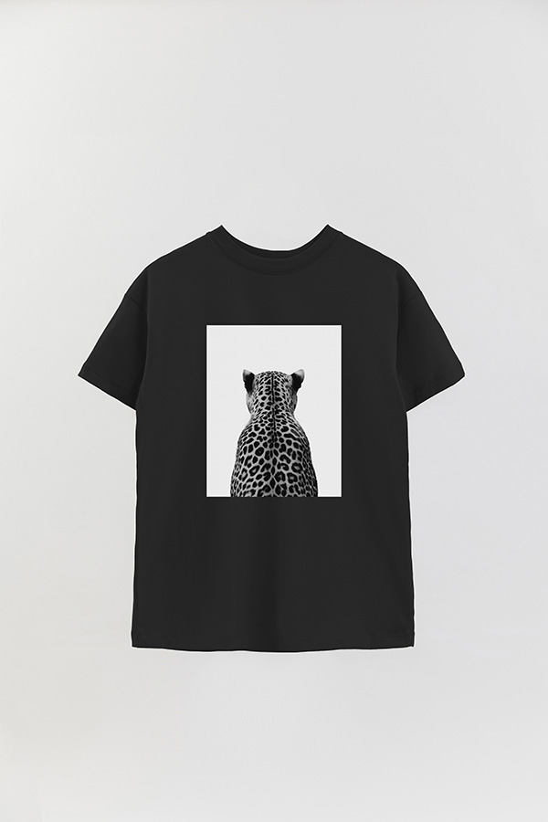 REMERA OVER ESTAMPADA MAGAZINE 106