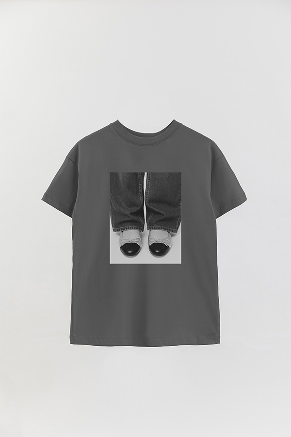 REMERA OVER ESTAMPADA MAGAZINE 101