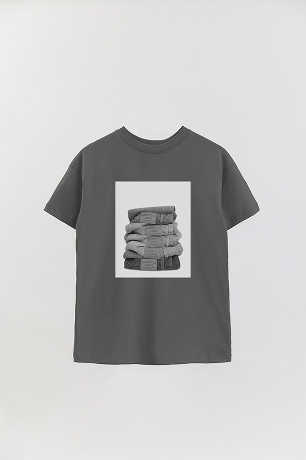 REMERA OVER ESTAMPADA MAGAZINE 100