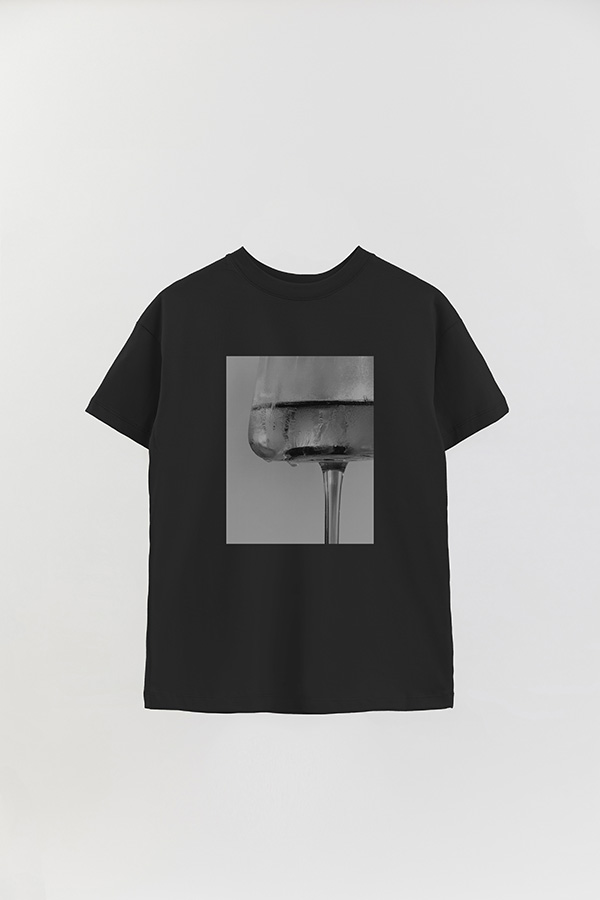 REMERA OVER ESTAMPADA MAGAZINE 99