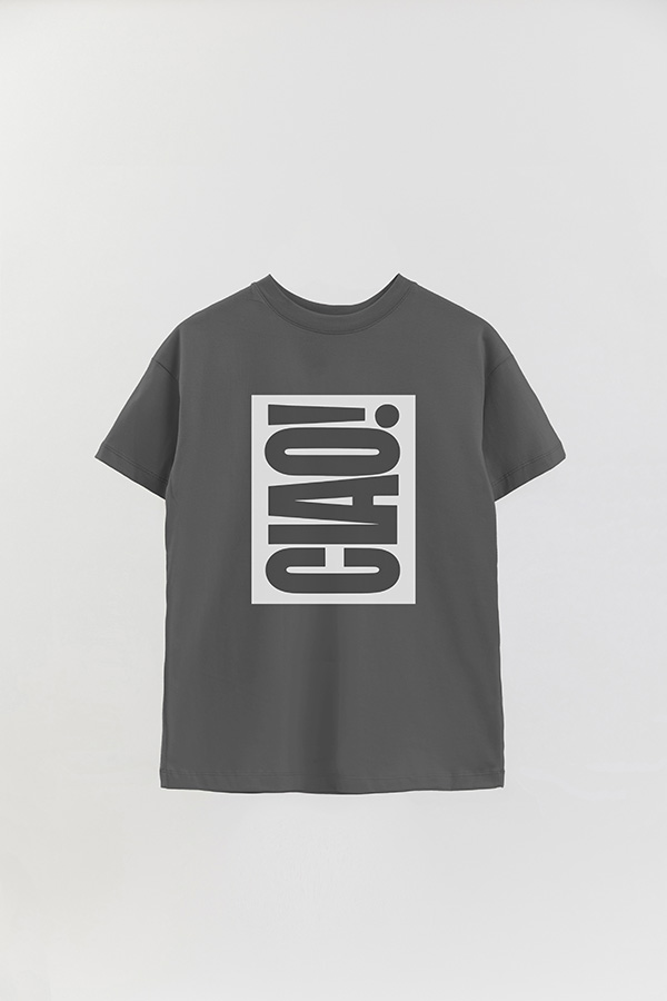 REMERA OVER ESTAMPADA MAGAZINE 94