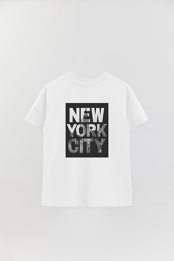 REMERA OVER ESTAMPADA MAGAZINE 92