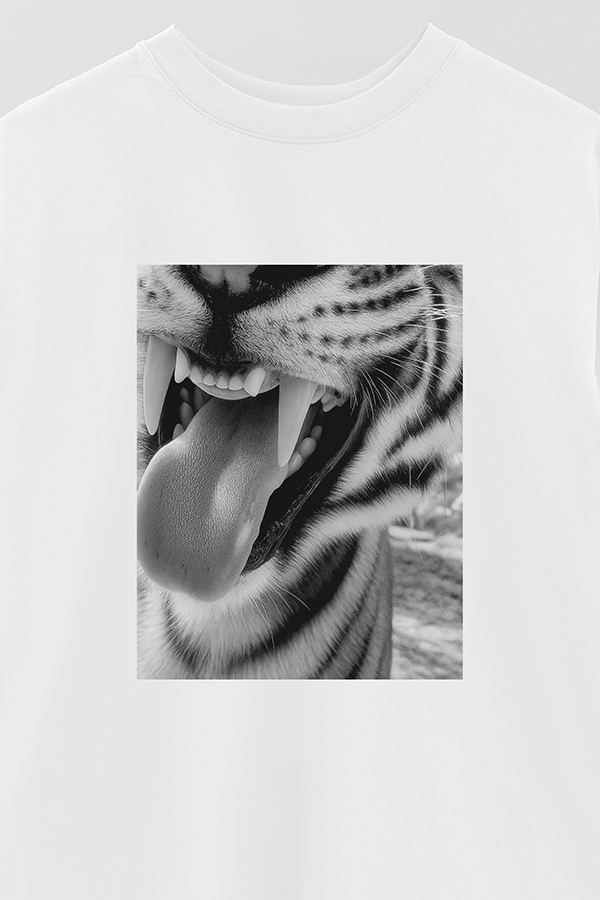 REMERA OVER ESTAMPADA MAGAZINE 90
