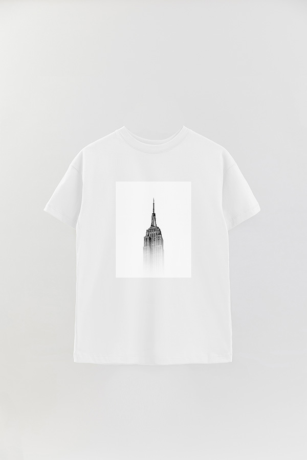 REMERA OVER ESTAMPADA MAGAZINE 77