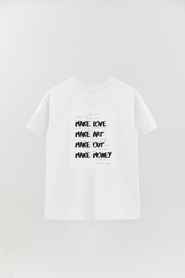 REMERA OVER ESTAMPADA MAGAZINE 75