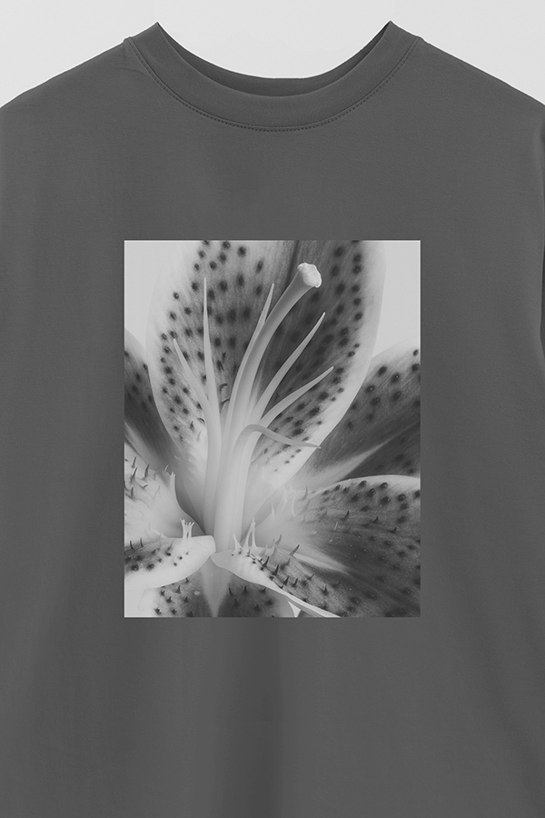 REMERA OVER ESTAMPADA MAGAZINE 70