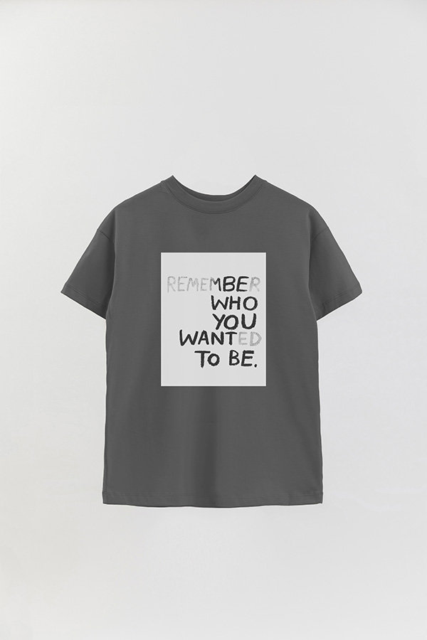 REMERA OVER ESTAMPADA MAGAZINE 68