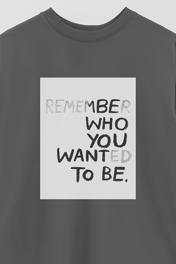 REMERA OVER ESTAMPADA MAGAZINE 68