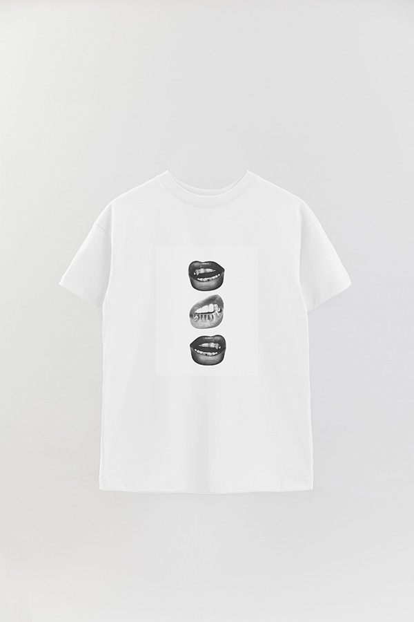 REMERA OVER ESTAMPADA MAGAZINE 64