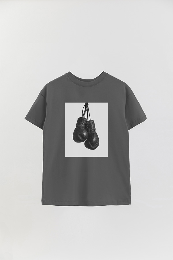 REMERA OVER ESTAMPADA MAGAZINE 62