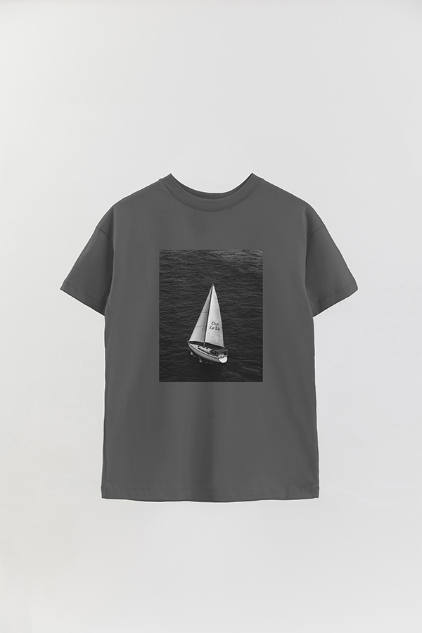 REMERA OVER ESTAMPADA MAGAZINE 58