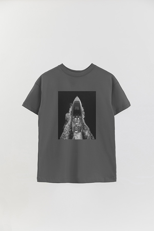 REMERA OVER ESTAMPADA MAGAZINE 54