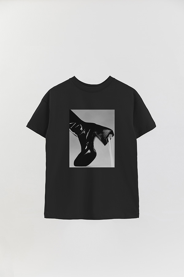 REMERA OVER ESTAMPADA MAGAZINE 52