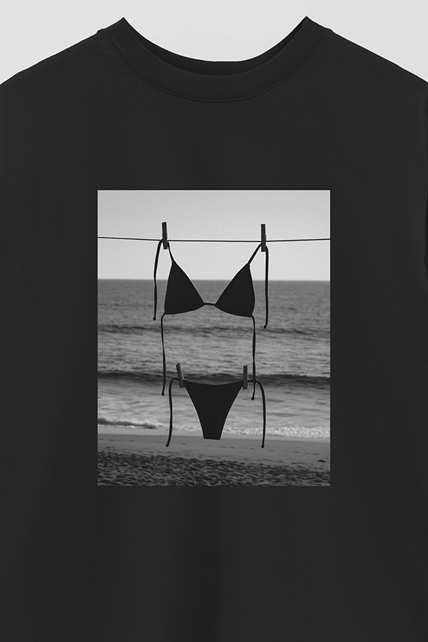 REMERA OVER ESTAMPADA MAGAZINE 48