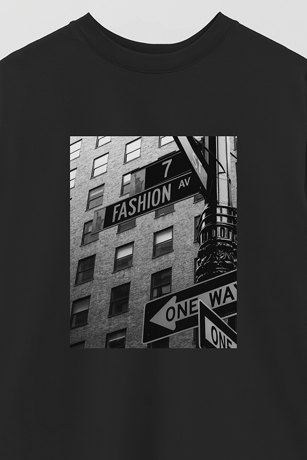 REMERA OVER ESTAMPADA MAGAZINE 47