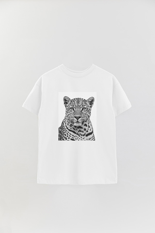 REMERA OVER ESTAMPADA MAGAZINE 46