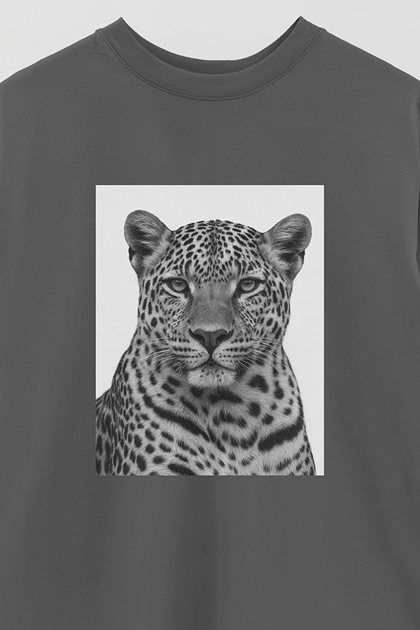 REMERA OVER ESTAMPADA MAGAZINE 46