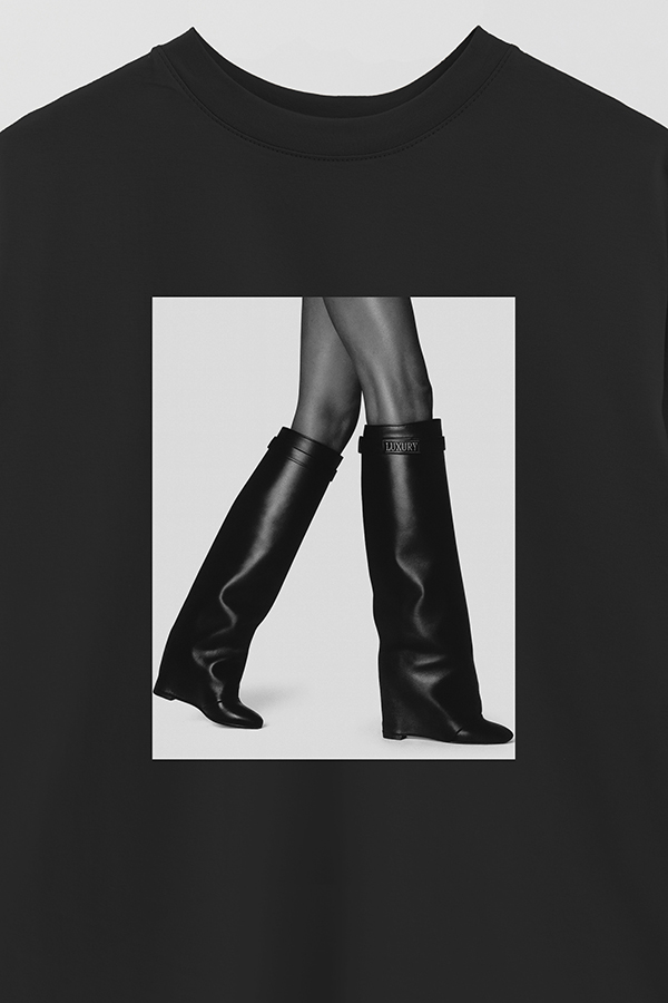 REMERA OVER ESTAMPADA MAGAZINE 45
