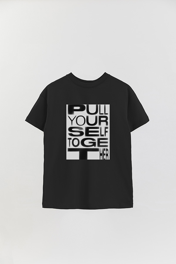 REMERA OVER ESTAMPADA MAGAZINE 42