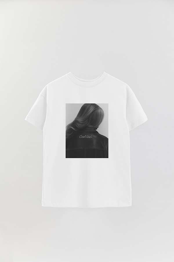 REMERA OVER ESTAMPADA MAGAZINE 38