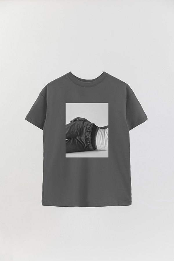 REMERA OVER ESTAMPADA MAGAZINE 24
