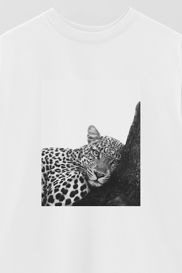 REMERA OVER ESTAMPADA MAGAZINE 22