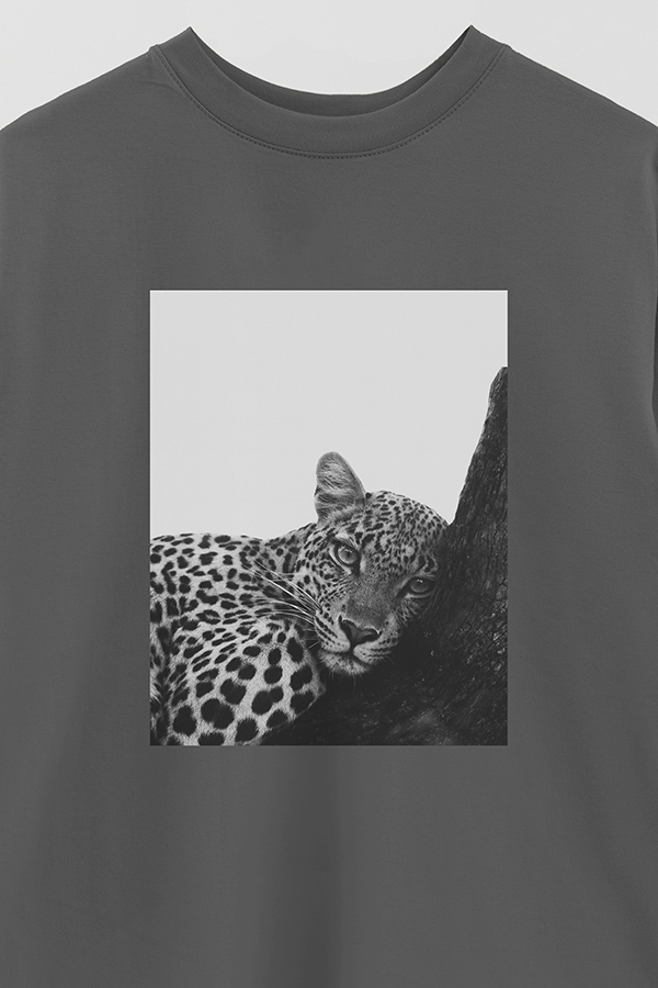REMERA OVER ESTAMPADA MAGAZINE 22