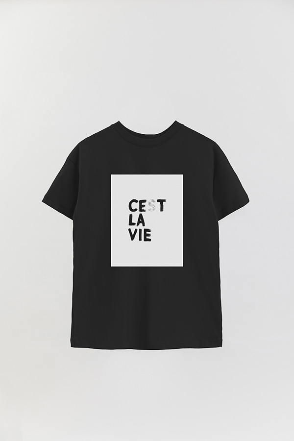 REMERA OVER ESTAMPADA MAGAZINE 18