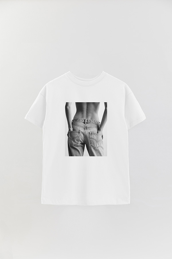 REMERA OVER ESTAMPADA MAGAZINE 17