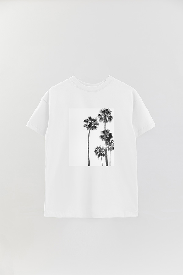 REMERA OVER ESTAMPADA MAGAZINE 15