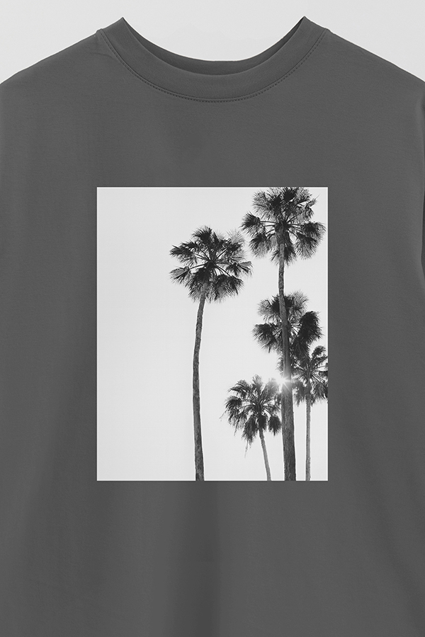 REMERA OVER ESTAMPADA MAGAZINE 15