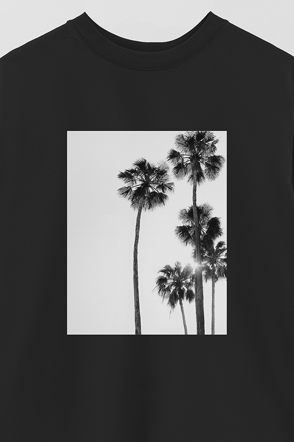 REMERA OVER ESTAMPADA MAGAZINE 15