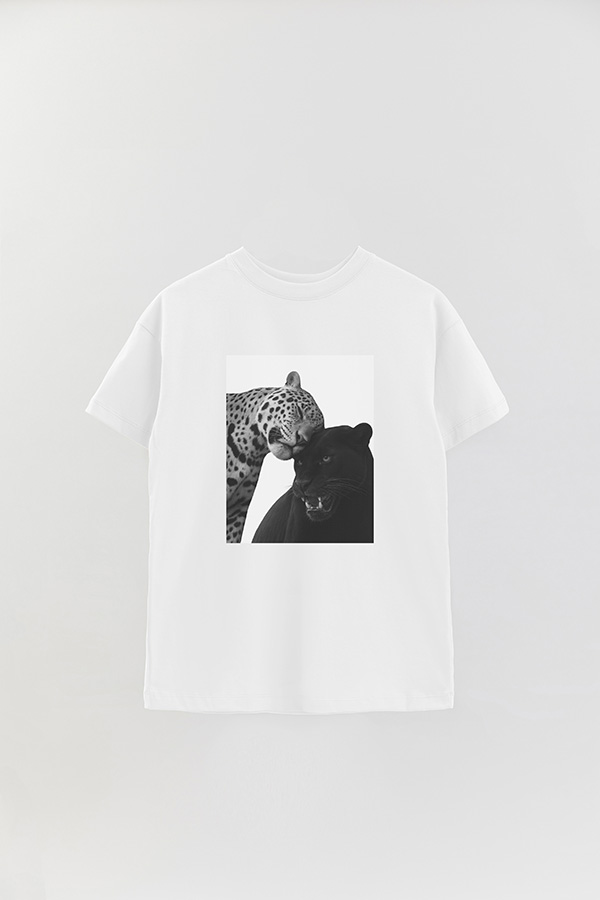REMERA OVER ESTAMPADA MAGAZINE 14