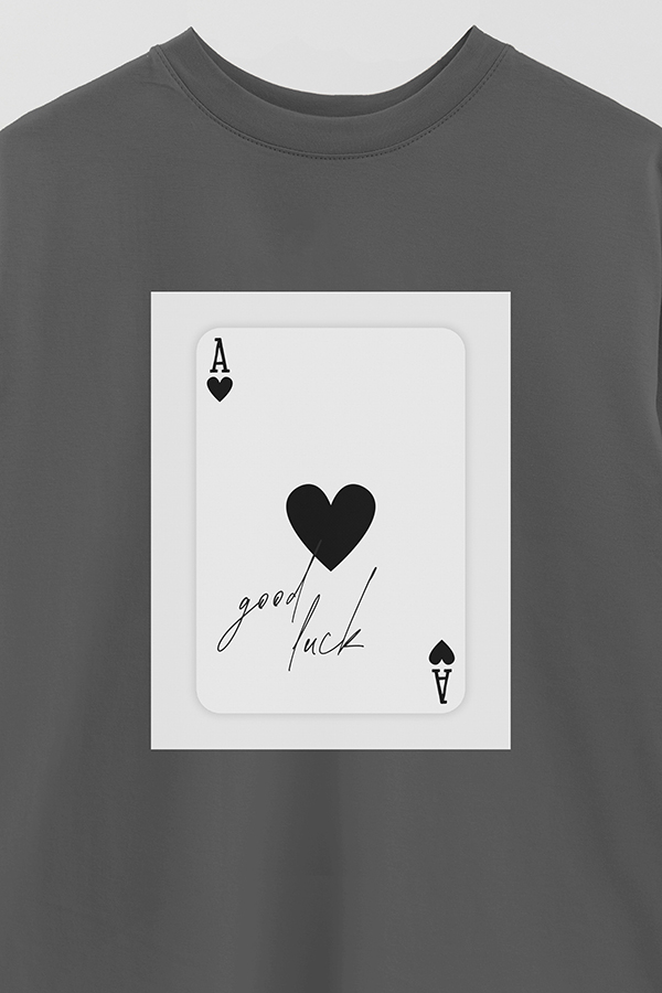 REMERA OVER ESTAMPADA MAGAZINE 12