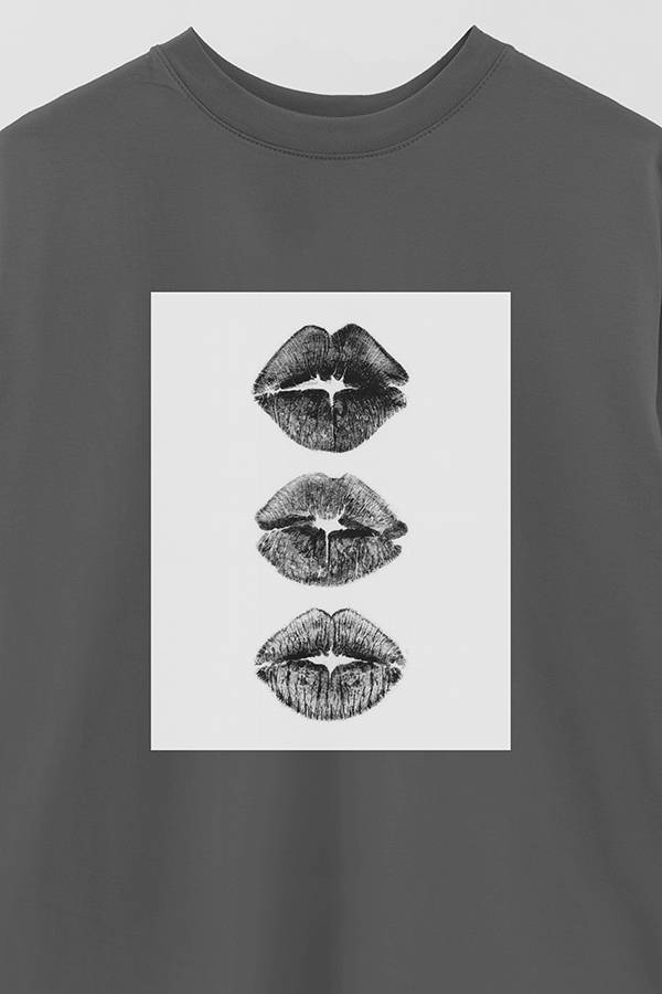REMERA OVER ESTAMPADA MAGAZINE 6