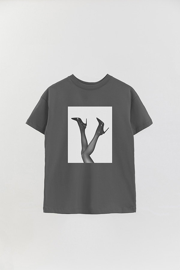 REMERA OVER ESTAMPADA MAGAZINE 3