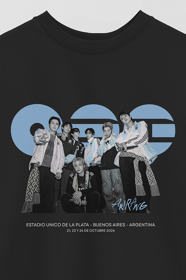 REMERA OVER ESTAMPADA BTS ARGENTINA