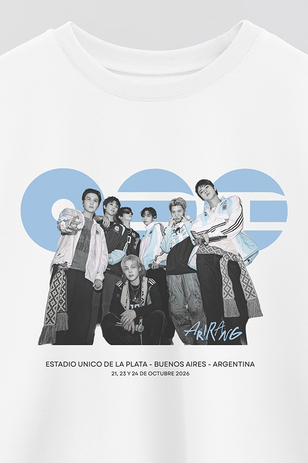 REMERA CROP ESTAMPADA BTS ARGENTINA