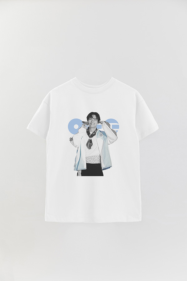 REMERA OVER ESTAMPADA BTS ARGENTINA V