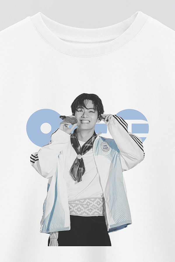 REMERA CROP ESTAMPADA BTS ARGENTINA V