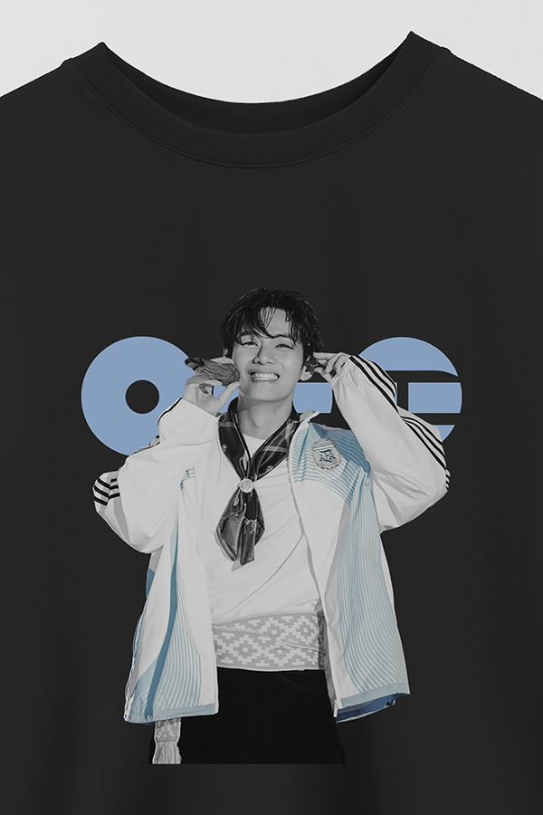 REMERA CROP ESTAMPADA BTS ARGENTINA V