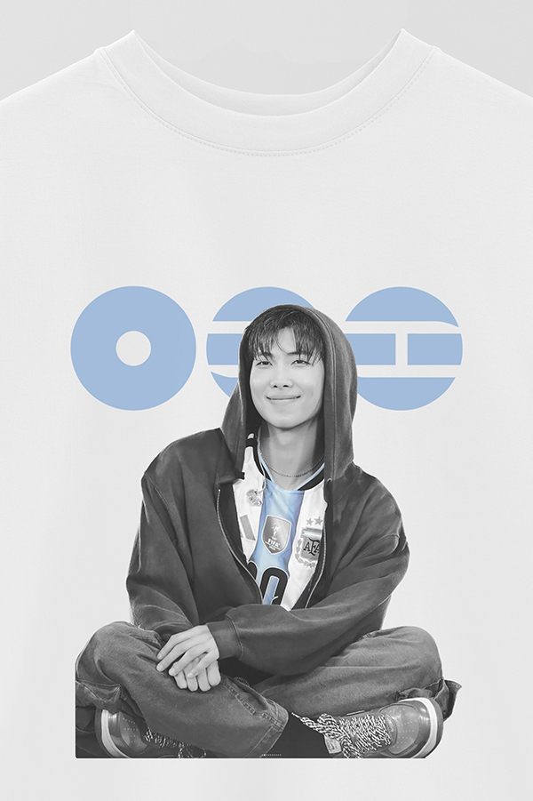 REMERA OVER ESTAMPADA BTS ARGENTINA RM