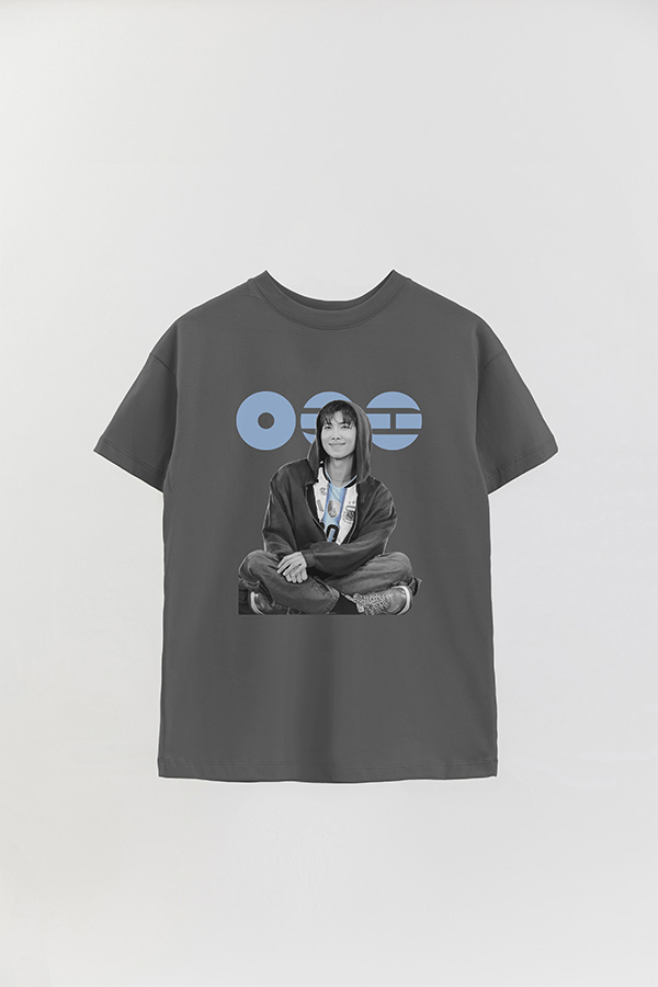 REMERA OVER ESTAMPADA BTS ARGENTINA RM