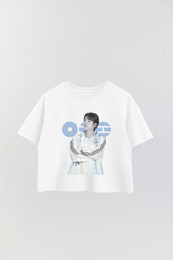 REMERA CROP ESTAMPADA BTS ARGENTINA JIN