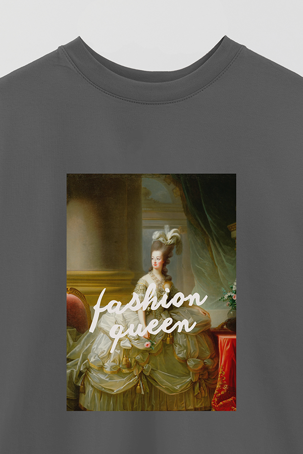 REMERA OVER ESTAMPADA ART COLLECTION 26 FASHION QUEEN