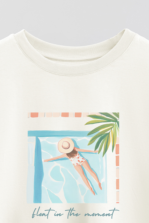 REMERA CROP ESTAMPADA COASTAL FLOAT IN THE MOMENT