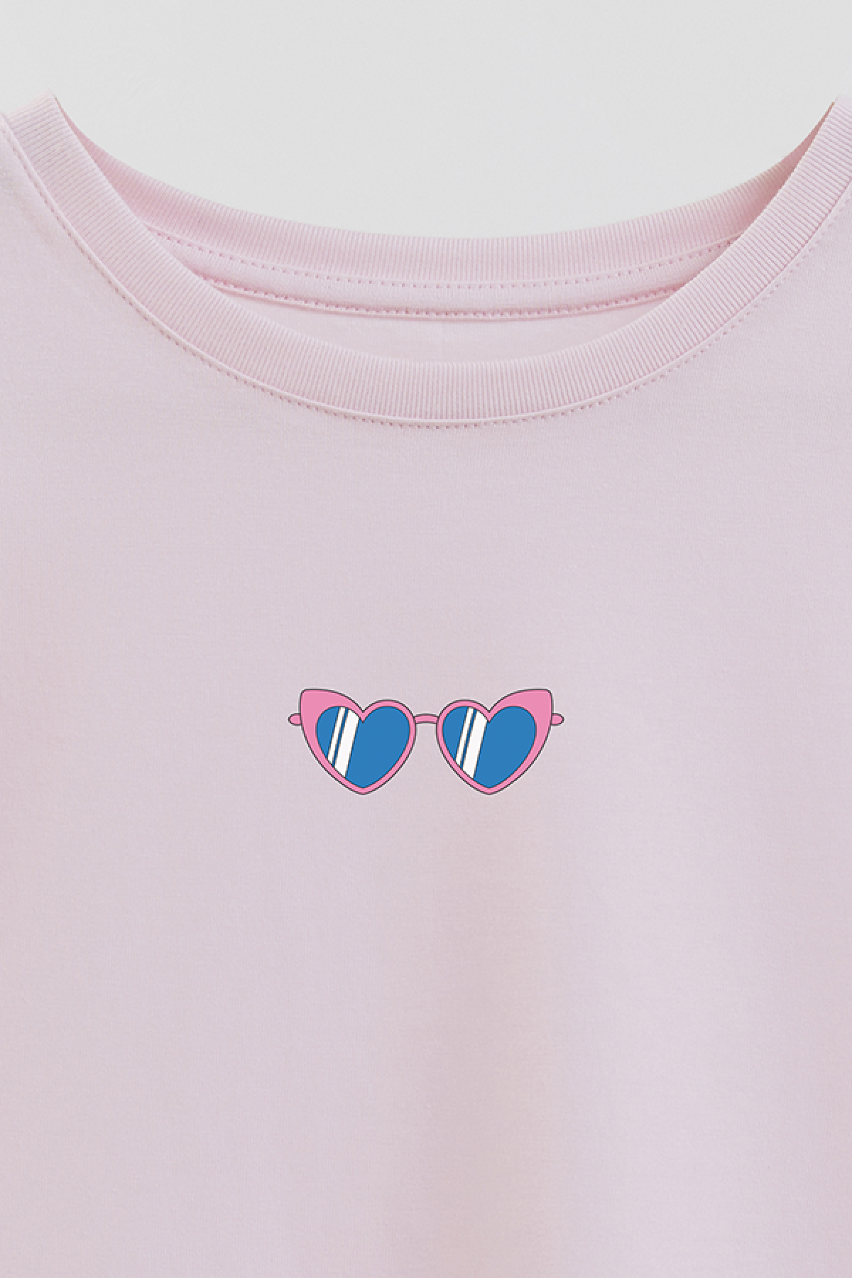 REMERA GIRL OVER GRLY GLASSES