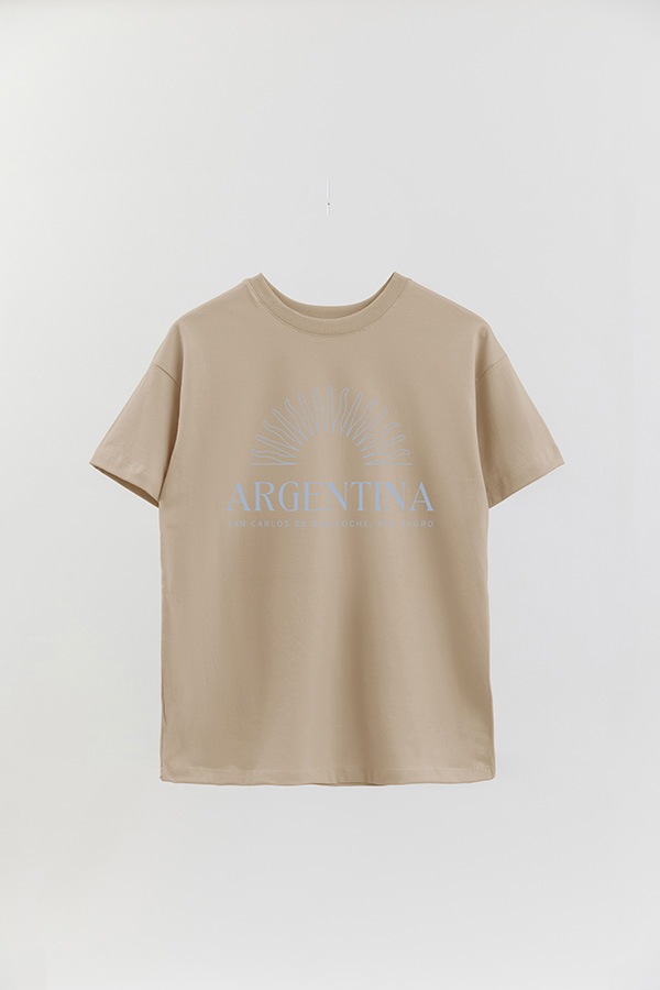 REMERA OVER ESTAMPADA ARG MS RIO NEGRO